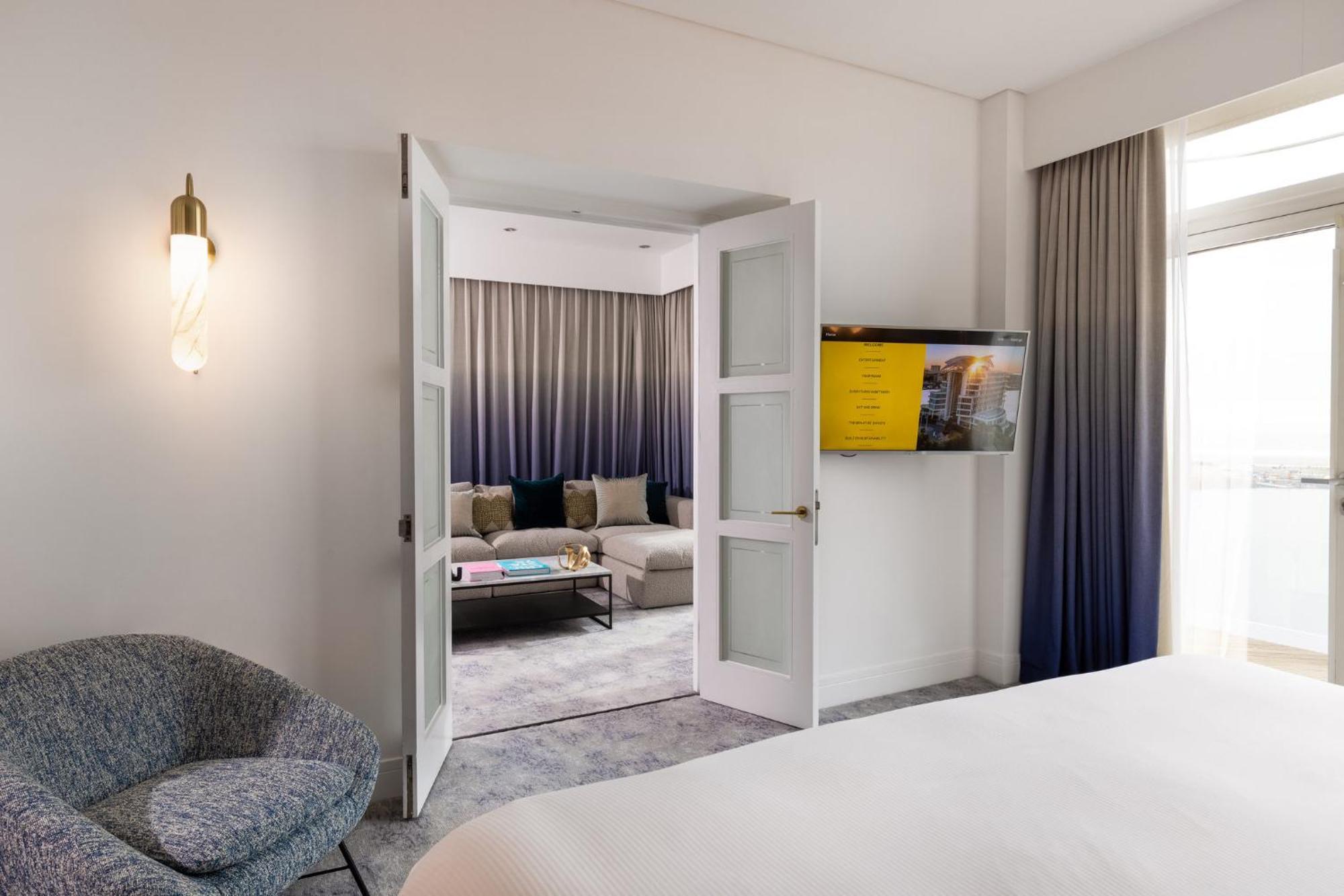 Voco St. David'S Cardiff By Ihg Hotel Buitenkant foto