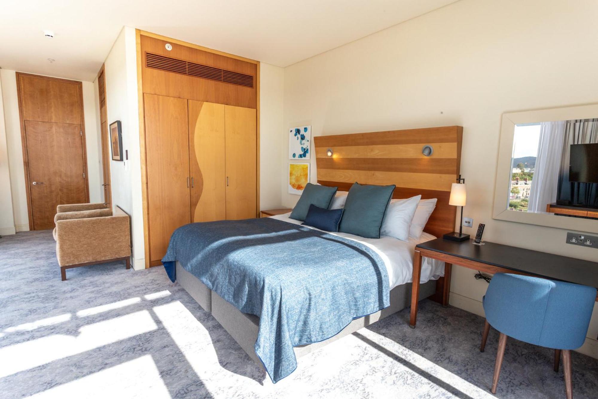 Voco St. David'S Cardiff By Ihg Hotel Buitenkant foto